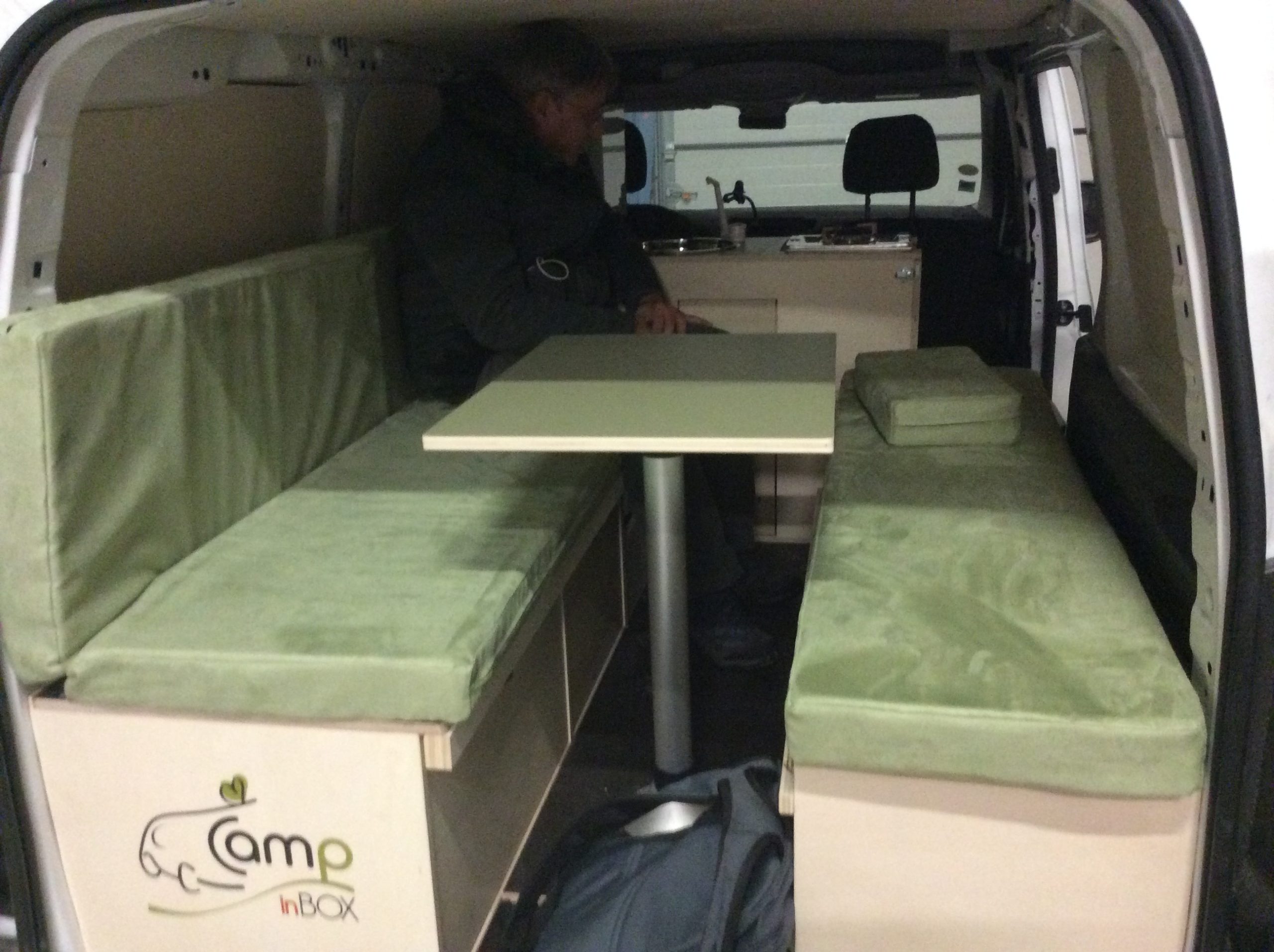Aménager un système de lit Campingbox pour VW