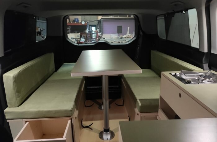 campinbox-aménagement d'un Ford Custom en camping car-4