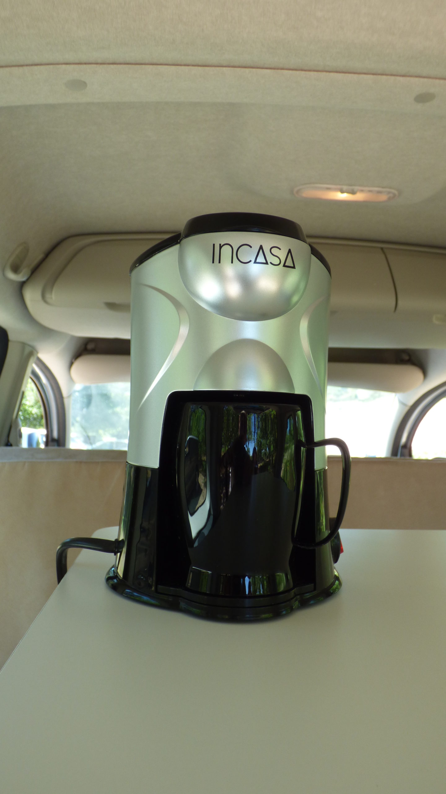 Cafetière électrique 2 tasses 12 volts Incasa - Camp'in Box